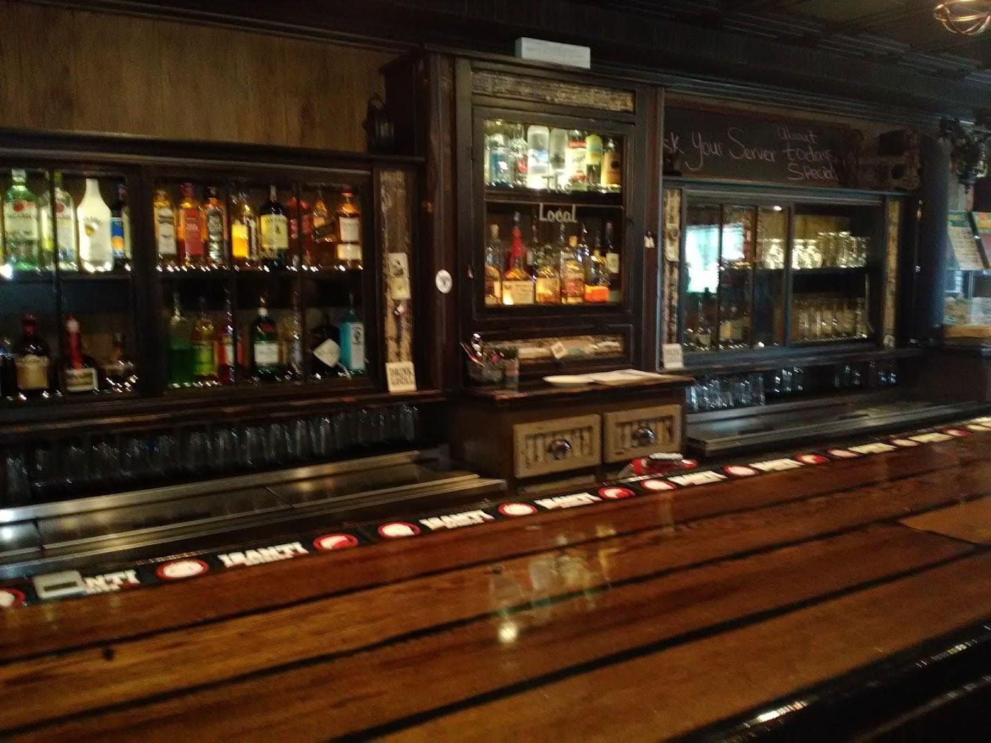 Local Bar & Lounge